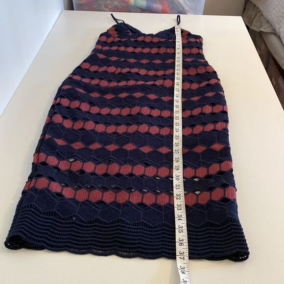 Bardot Navy & Mauve Diamond Lace Bodycon Dress Size 4 NWT - Picture 14 of 14